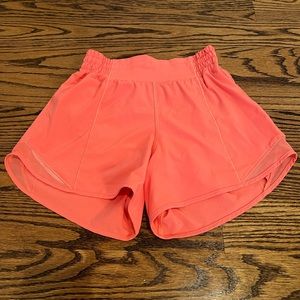 Lululemon Hotty Hot short, raspberry cream
